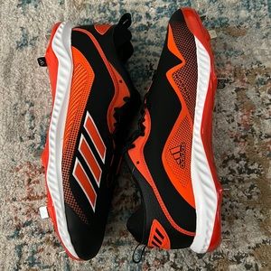 Men’s Adidas baseball Cleats